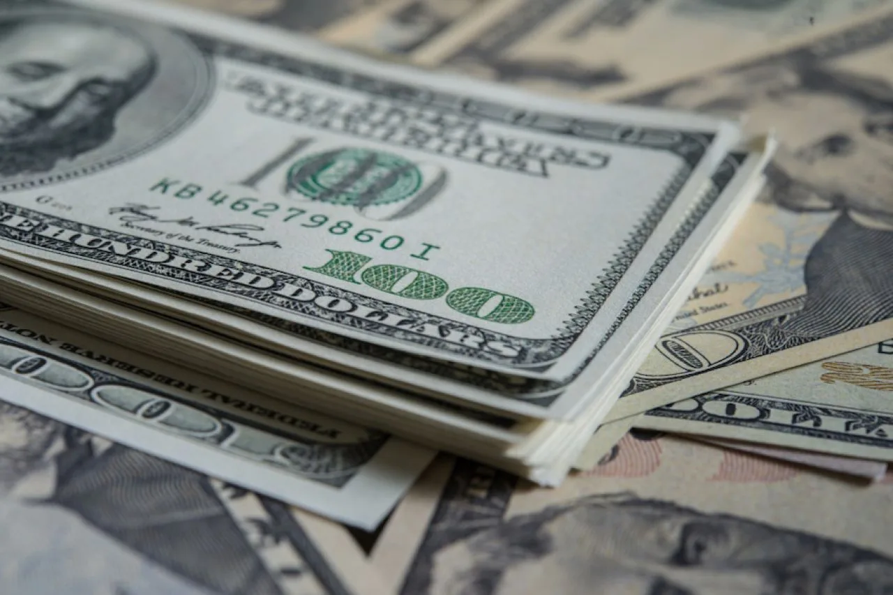 1280x720_billie-dollar-money-background